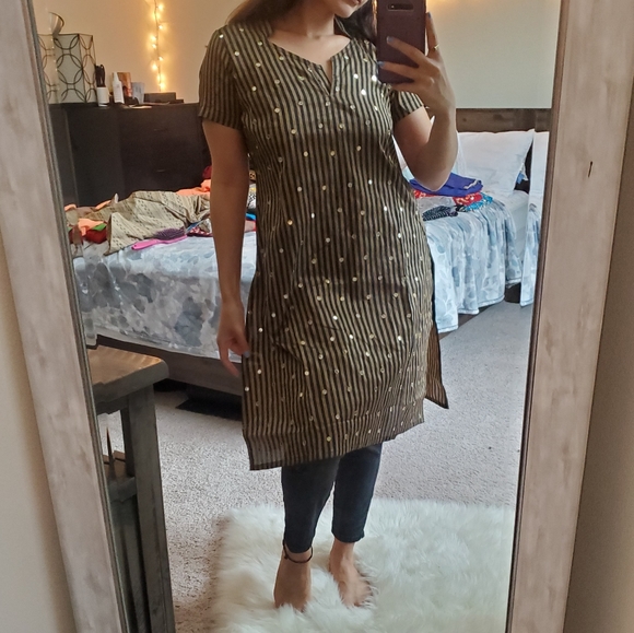 Gold India kurta black stripes - Picture 2 of 2